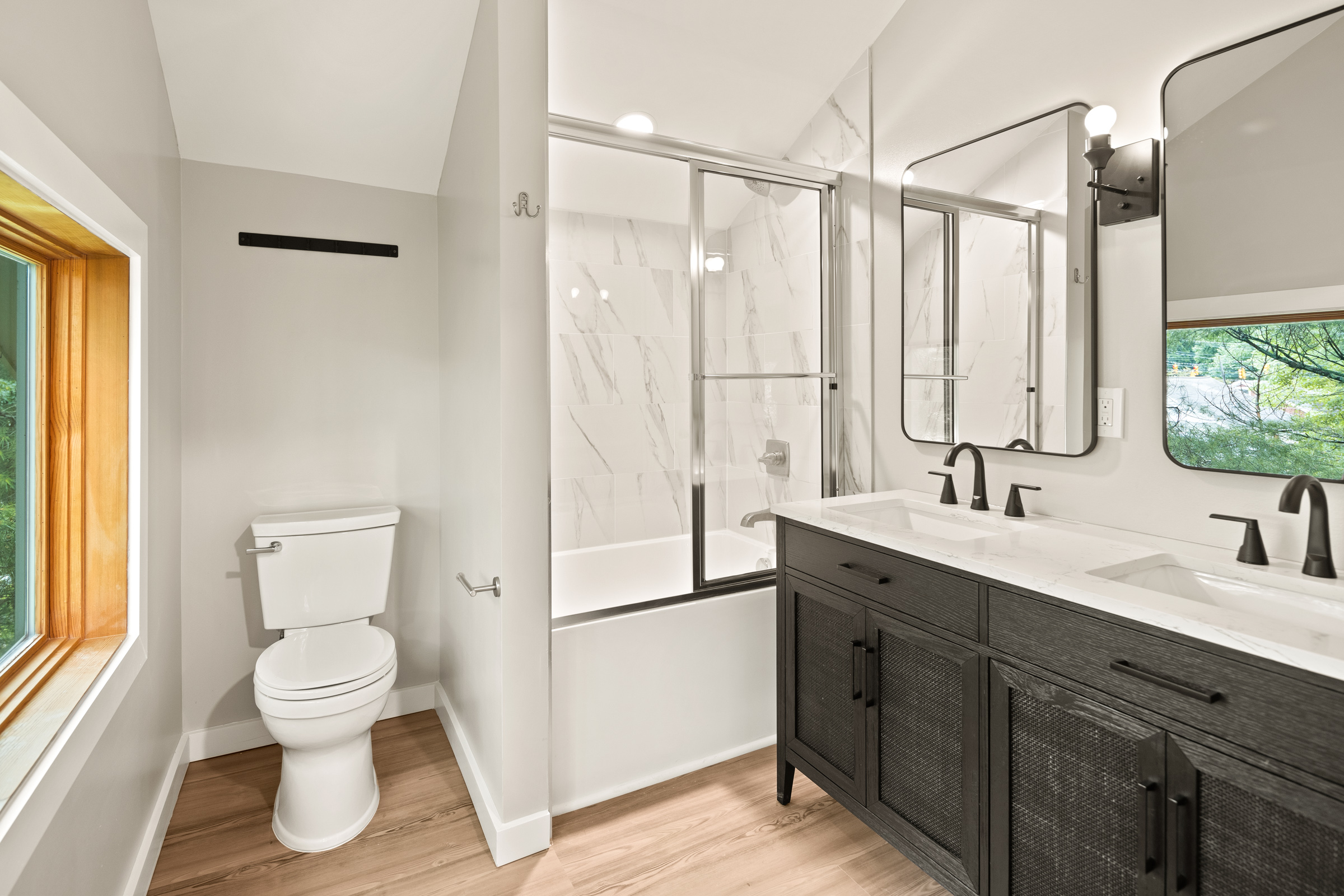 Unit 201 - Cathedral ceilings